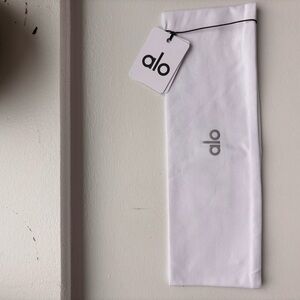 ALO Yoga White Stretch Headband